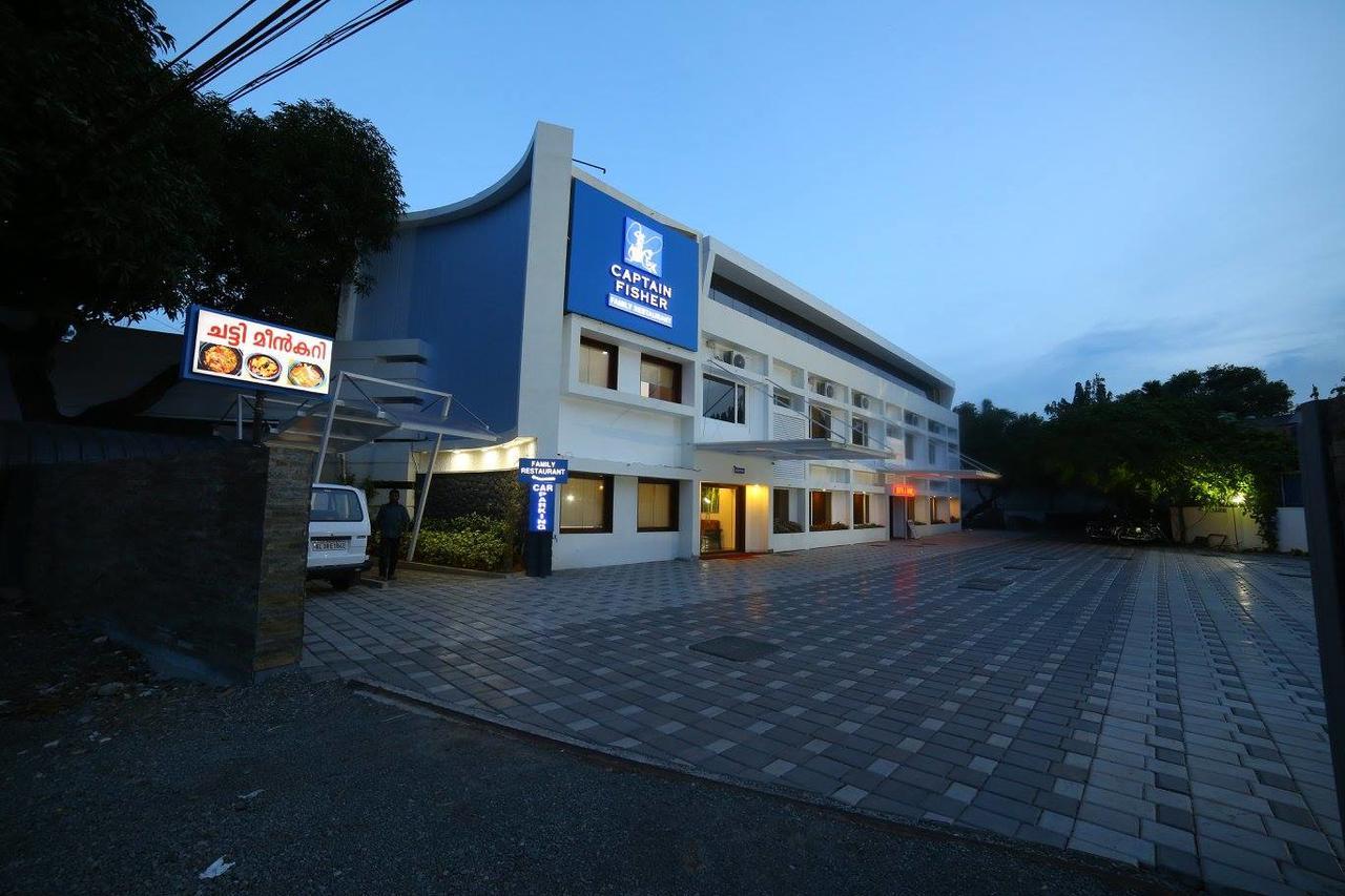 Hotel Captain Fisher Kochi Exterior photo